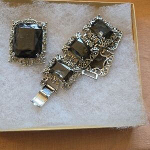 Elegant Silver and Black Jewelry Set